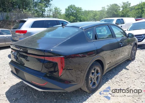 2025 Kia K4 Lxs from USA, damaged, VIN 3KPFT4DE1SE151065